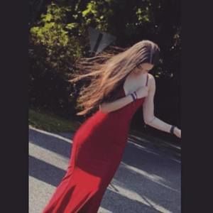 Meet your Posher, Rouss